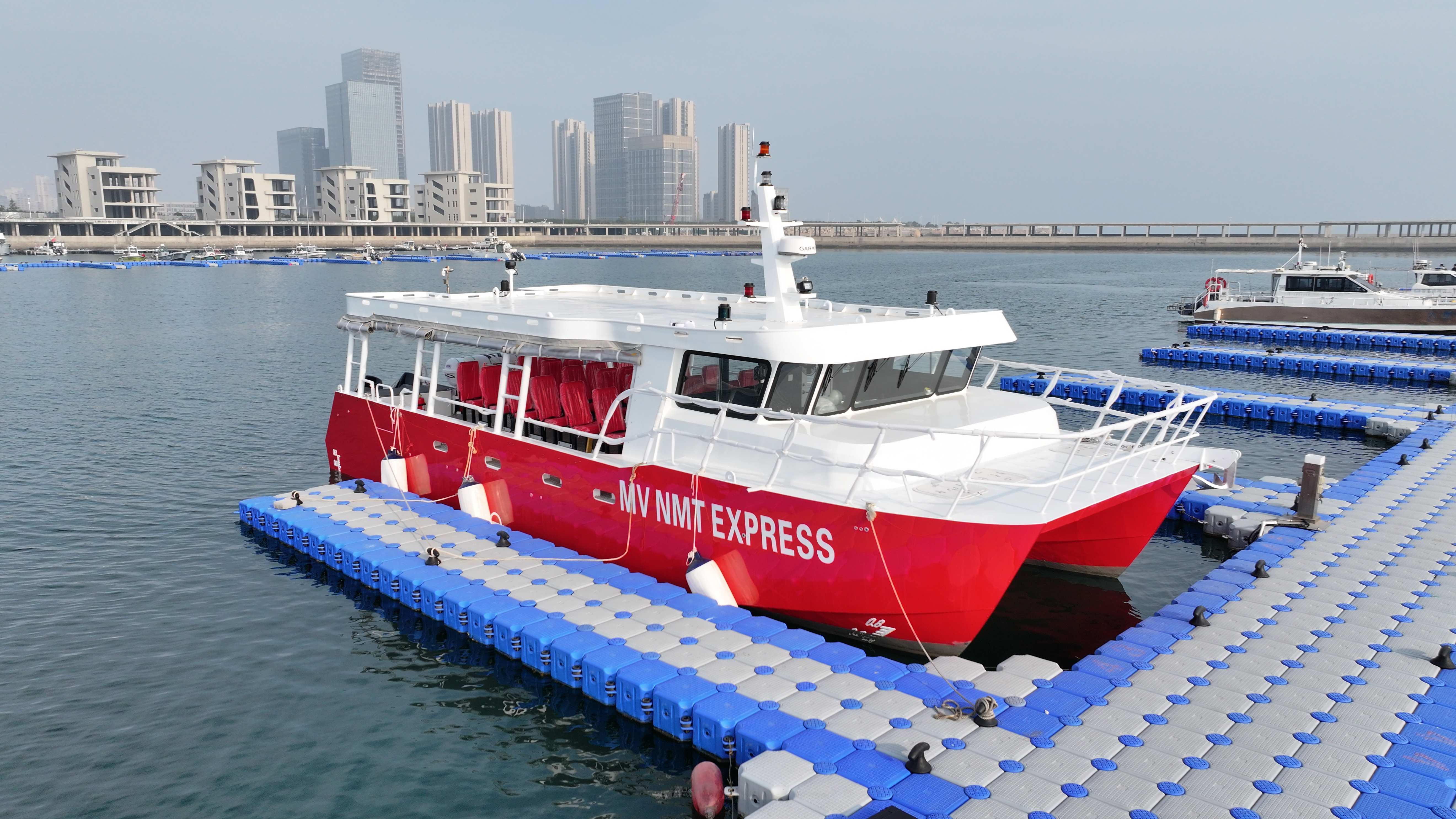 Top Catamaran Ferry Rides for a Luxurious Coastal Adventure